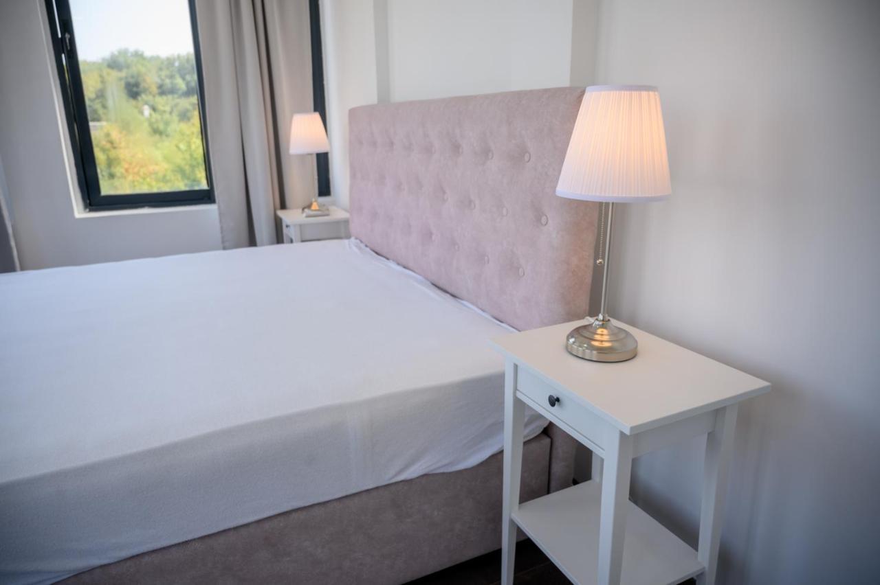Luxury Scandinavian Улцинь Екстер'єр фото